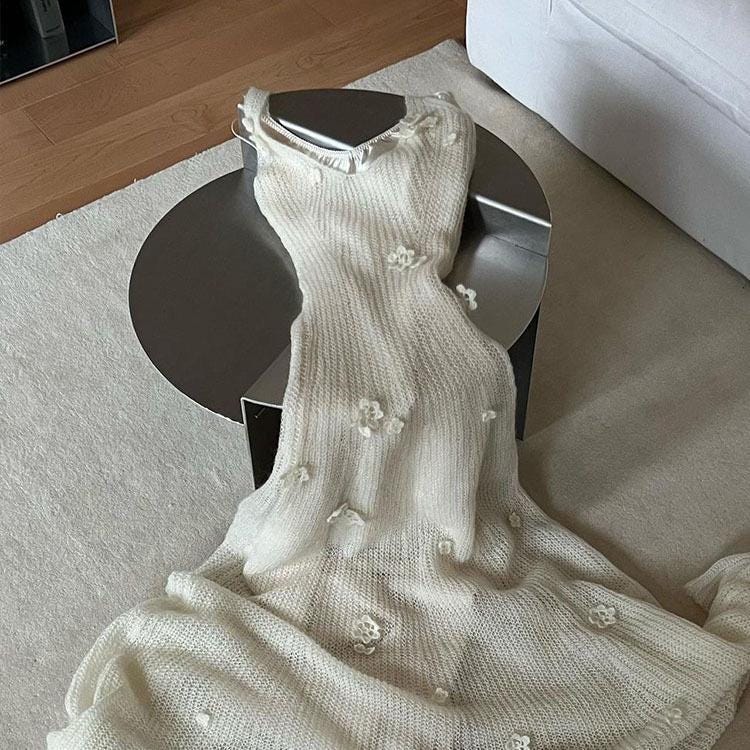 Minimalist Stainless Steel Coffee Table – Round Wabi-Sabi Modern Accent Side Table, Designer Sofa End Table, Nordic Style